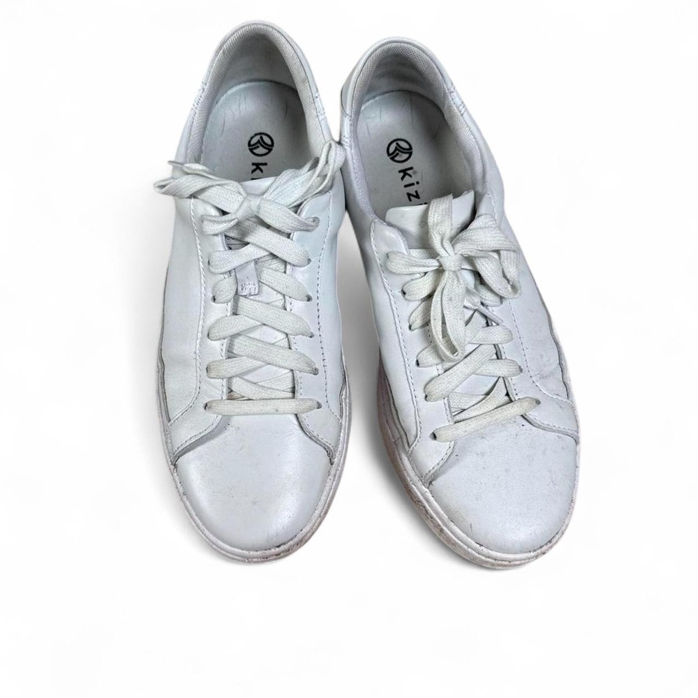 Kizik white leather lace-up sneakers